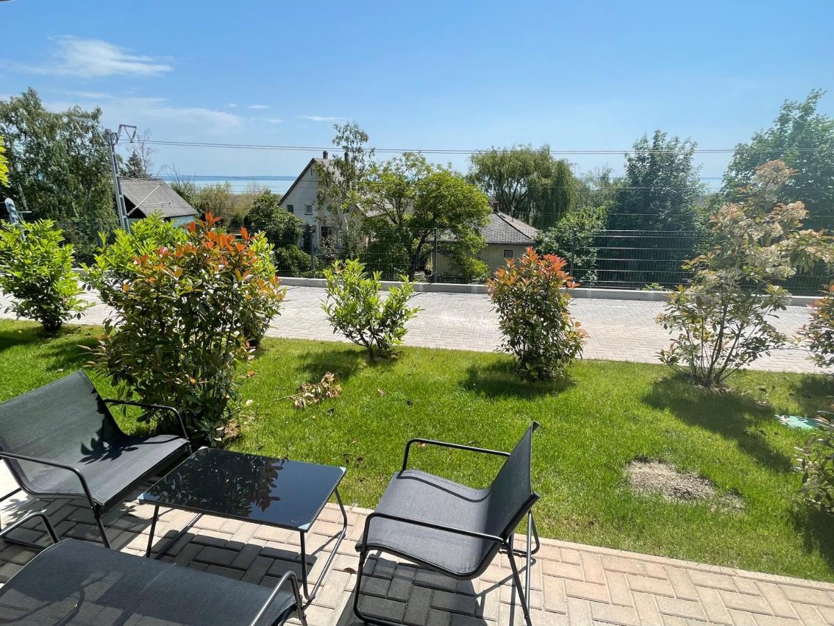 Panorama Superior Apartments - Pool, Garden, Parking Balatonalmádi Εξωτερικό φωτογραφία