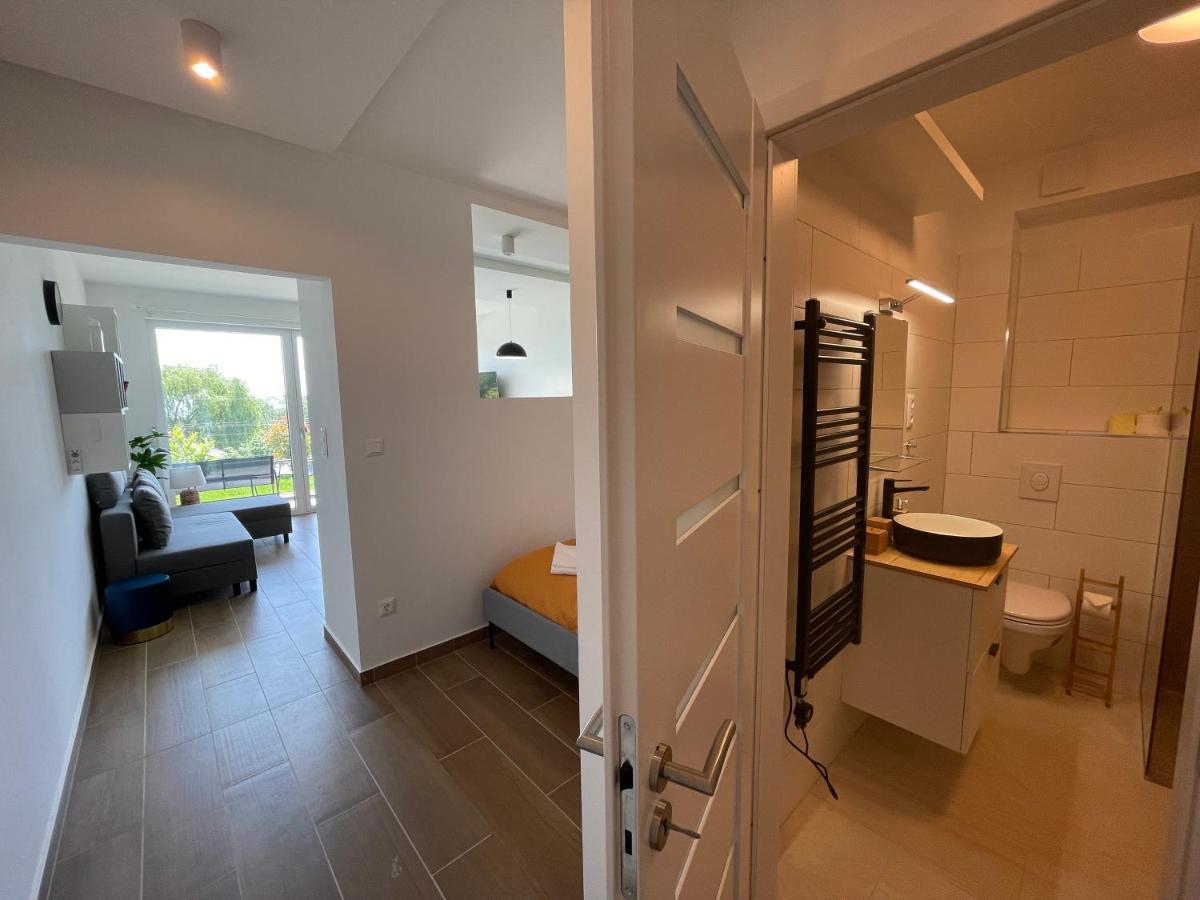 Panorama Superior Apartments - Pool, Garden, Parking Balatonalmádi Εξωτερικό φωτογραφία