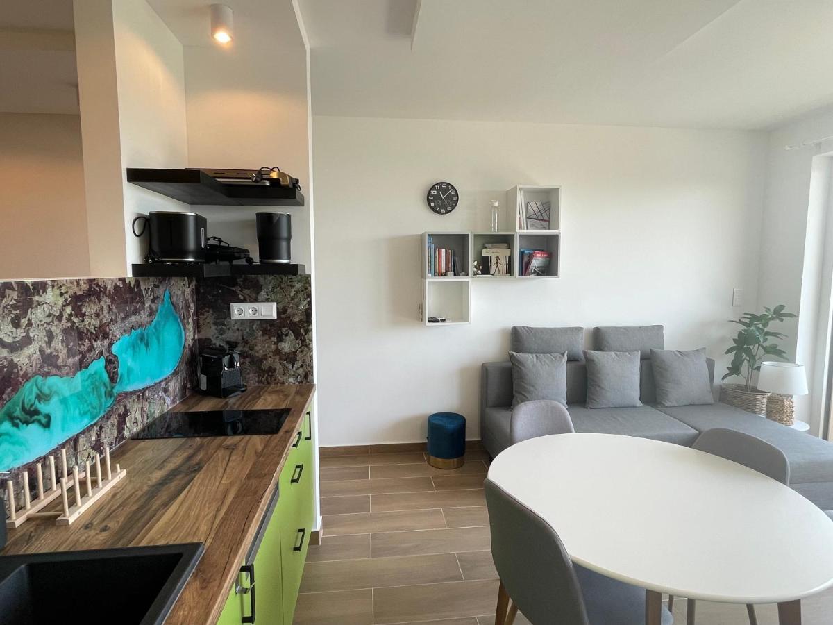 Panorama Superior Apartments - Pool, Garden, Parking Balatonalmádi Εξωτερικό φωτογραφία