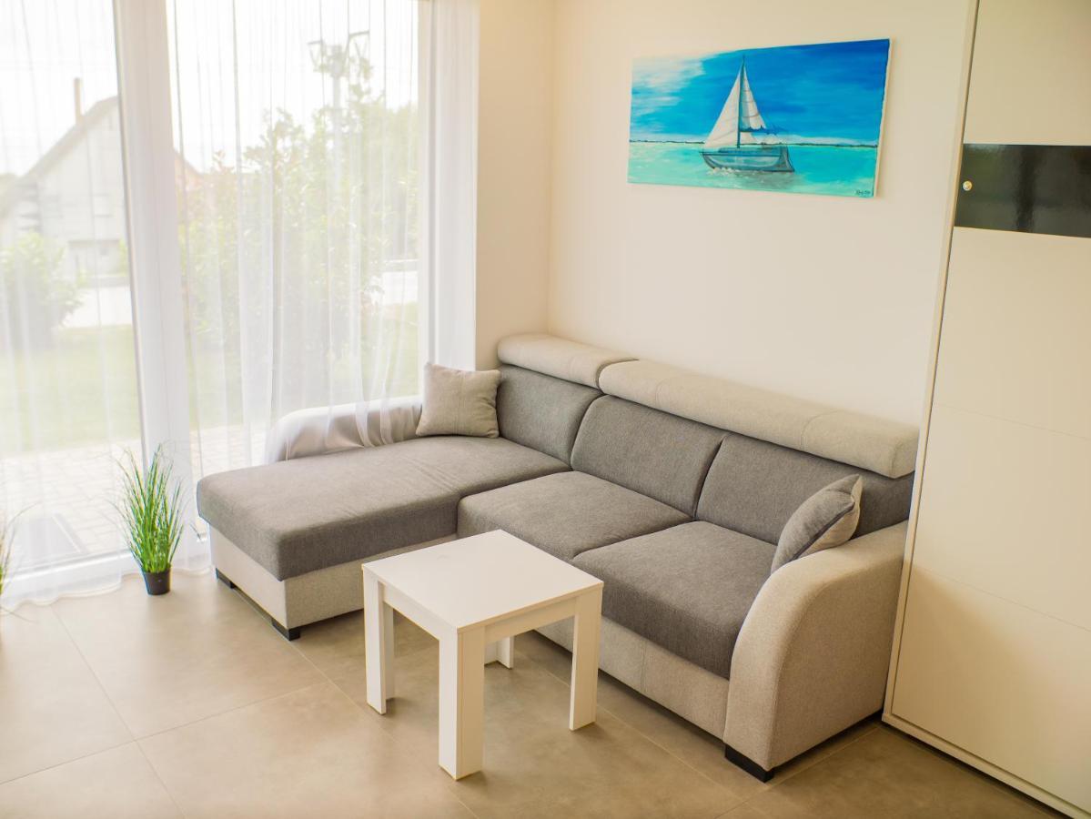 Panorama Superior Apartments - Pool, Garden, Parking Balatonalmádi Εξωτερικό φωτογραφία