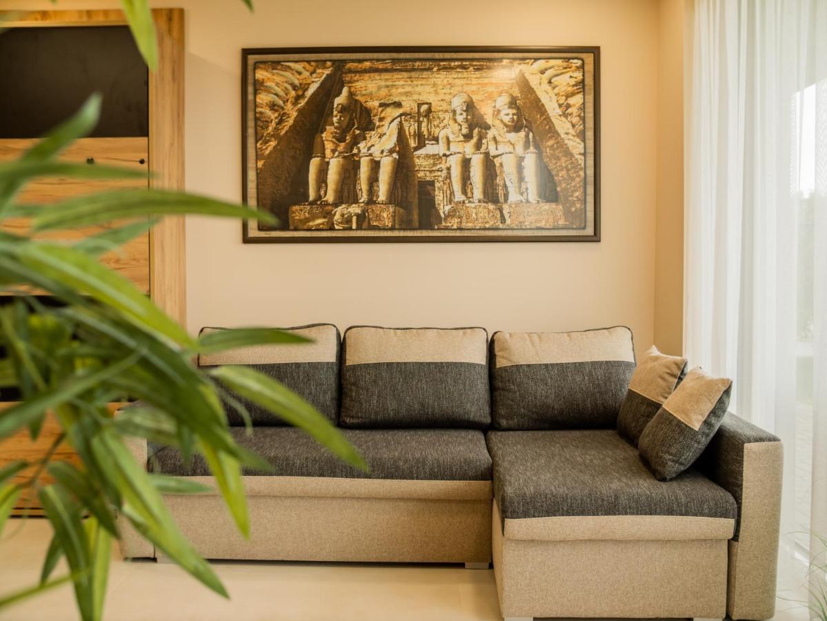 Panorama Superior Apartments - Pool, Garden, Parking Balatonalmádi Εξωτερικό φωτογραφία
