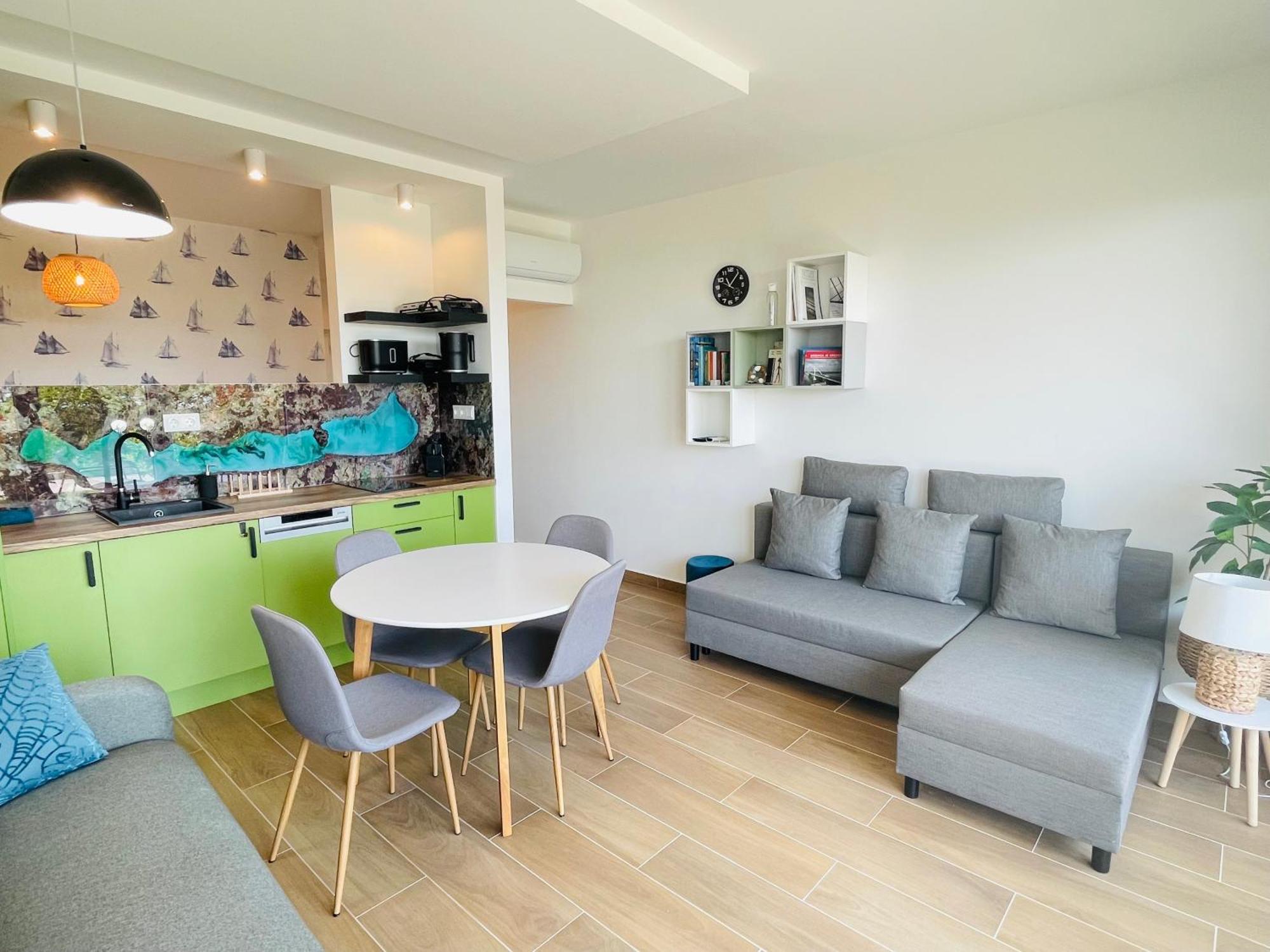 Panorama Superior Apartments - Pool, Garden, Parking Balatonalmádi Εξωτερικό φωτογραφία